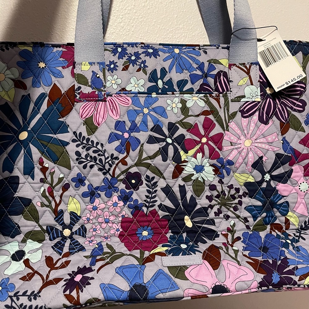 🌺 Vera Bradley Dual Compartment Travel Bag🌺